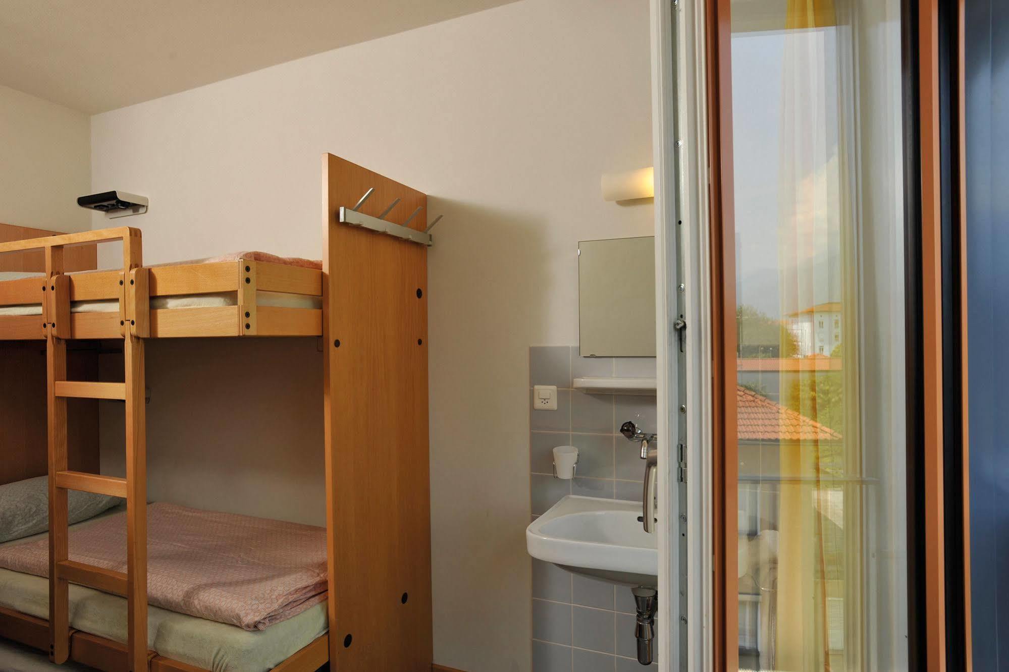 Locarno Youth Hostel Exterior foto